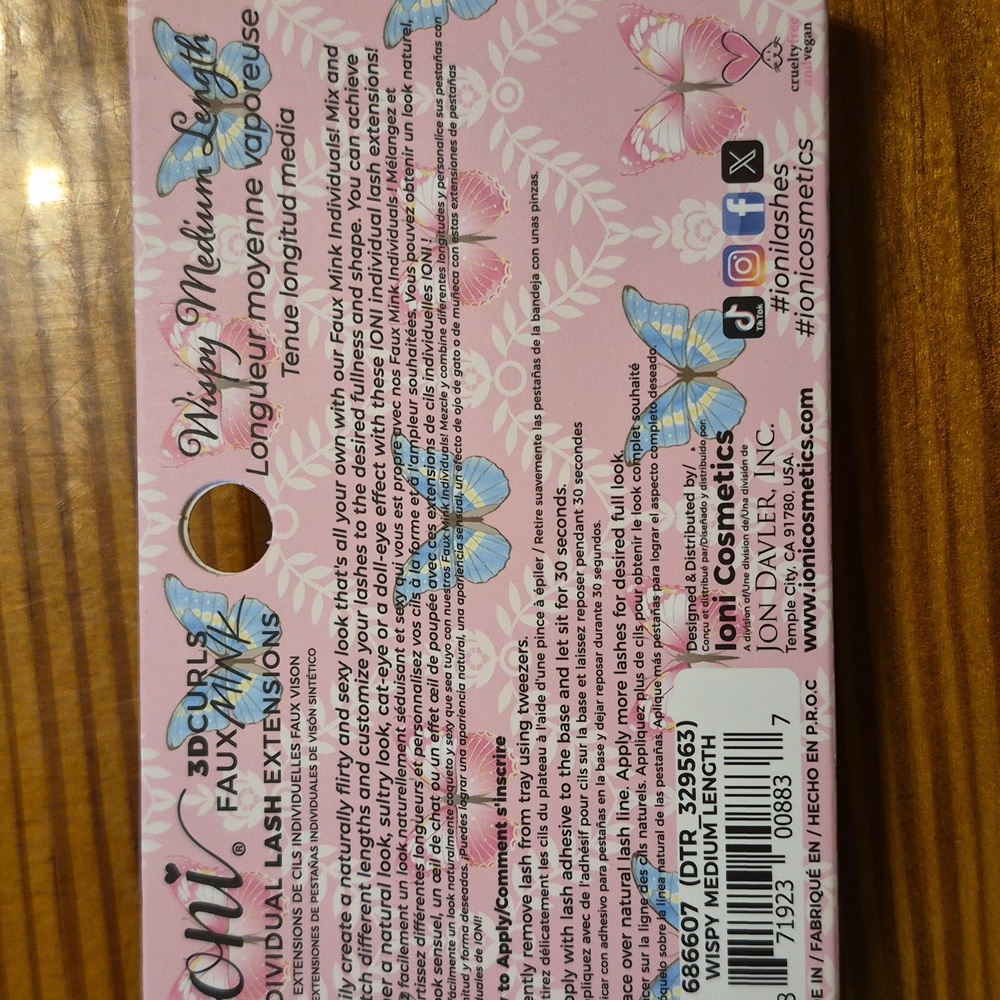 Ioni 4pc Set, 2 Lip Plumper, Lip Oil, Lashes - Picture 9 of 9